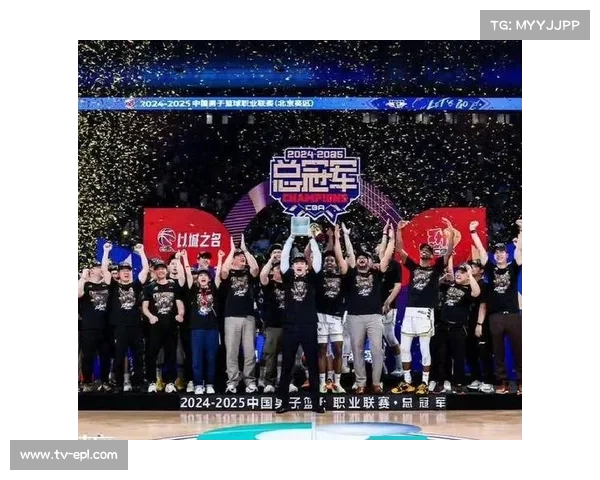 CBA赞助商续约谈判进行中,联赛商业价值提升 CBA赞助商续约谈判进行中,联赛商业价值提升